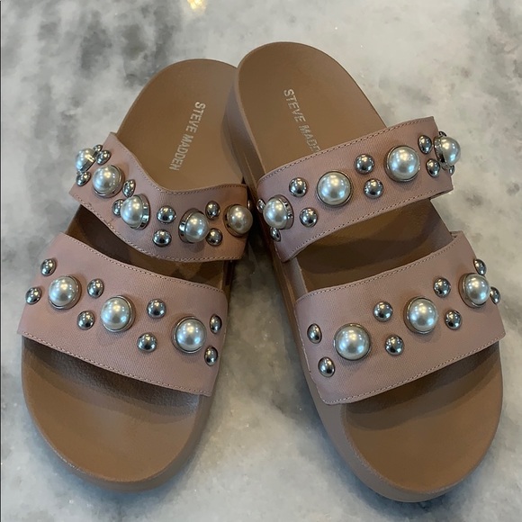 Steve Madden Shoes - Pearl Slides